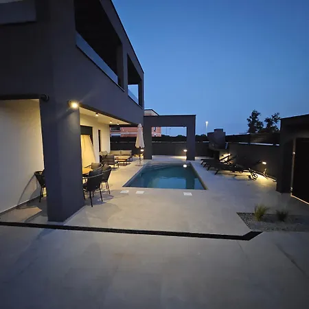 Villa Vip