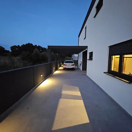 Villa Vip