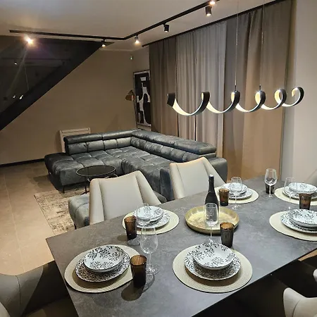 Vip Vila *